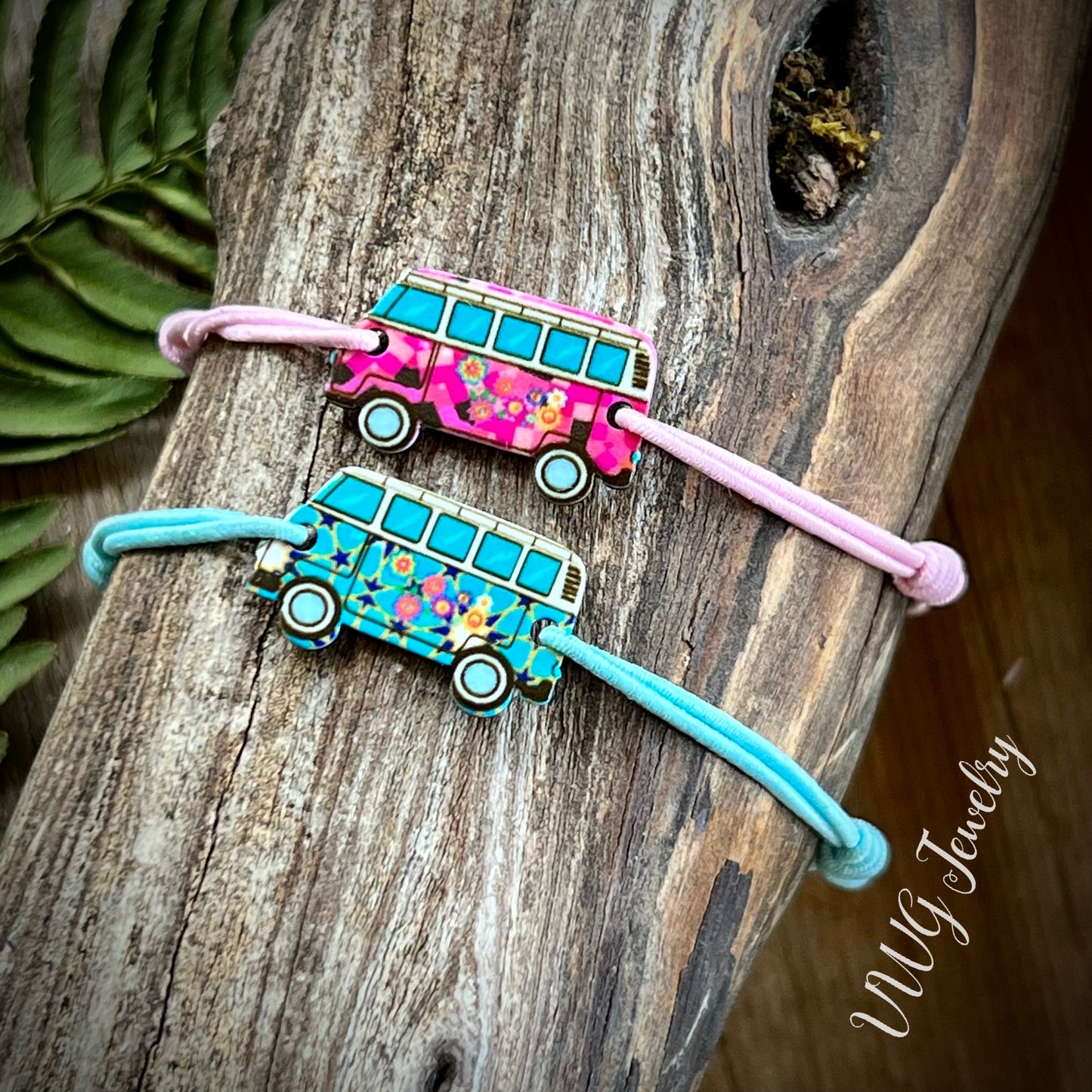 Hippy Bus Friendship Bracelets Import