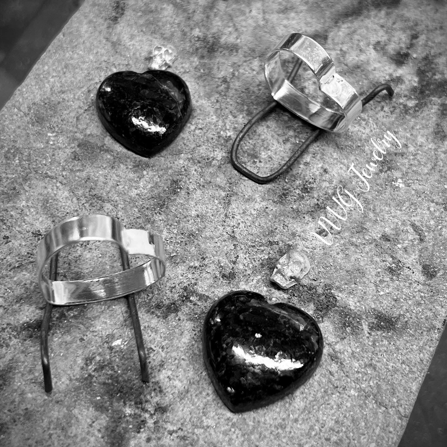 Nuummite Heart & Skull Sterling Ring 8.5