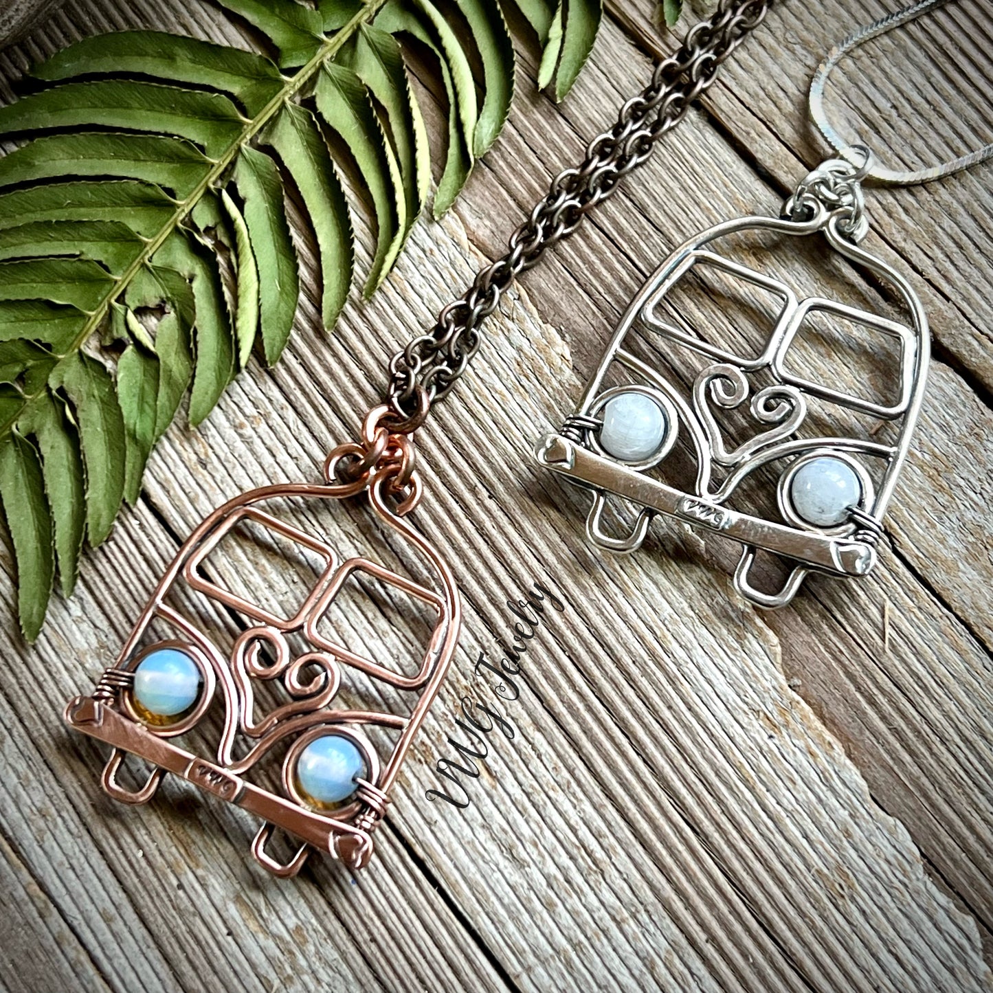 Love Bus Bay Copper Wire Necklace