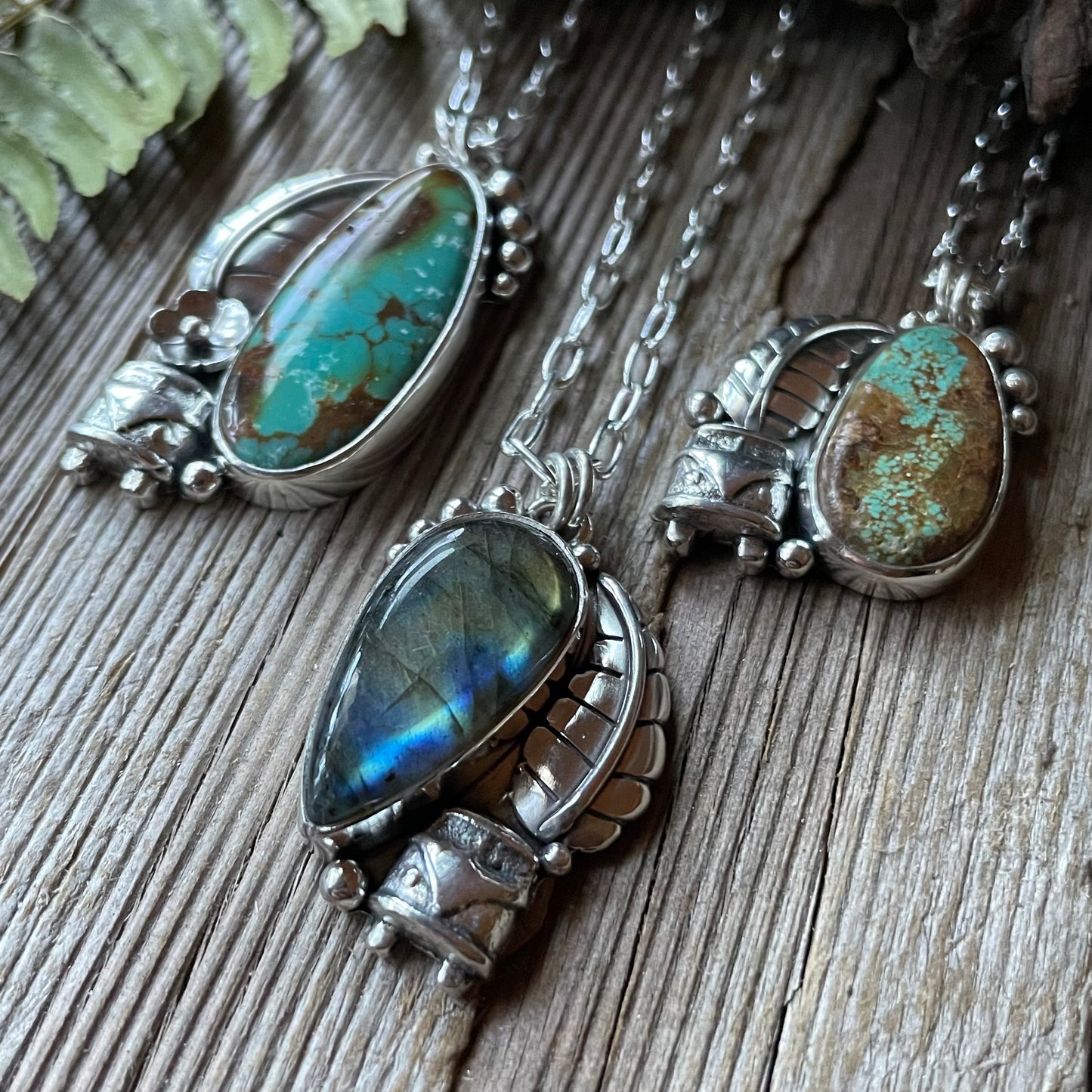 Magic Bus Labradorite Sterling Silver Necklace