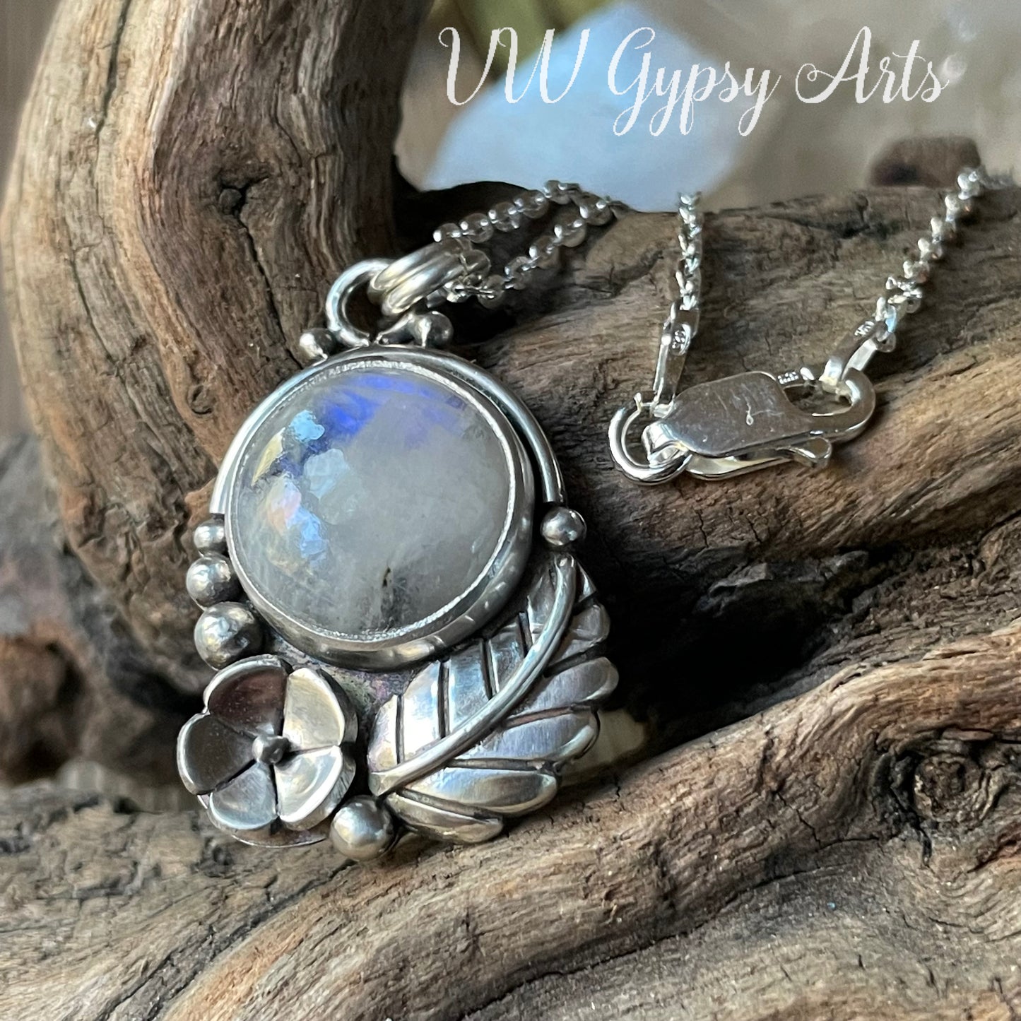 Mehndi Floral Labradorite Mini Sterling Silver .925 Pendant Necklace