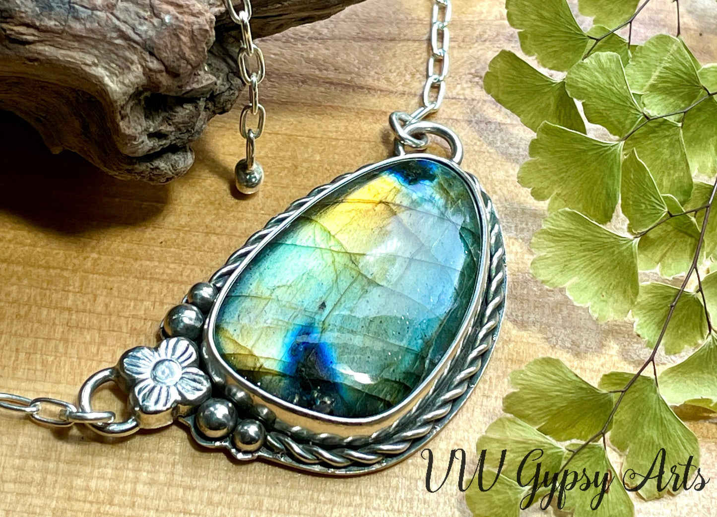 Labradorite Flower Sterling Silver Necklace Pendant