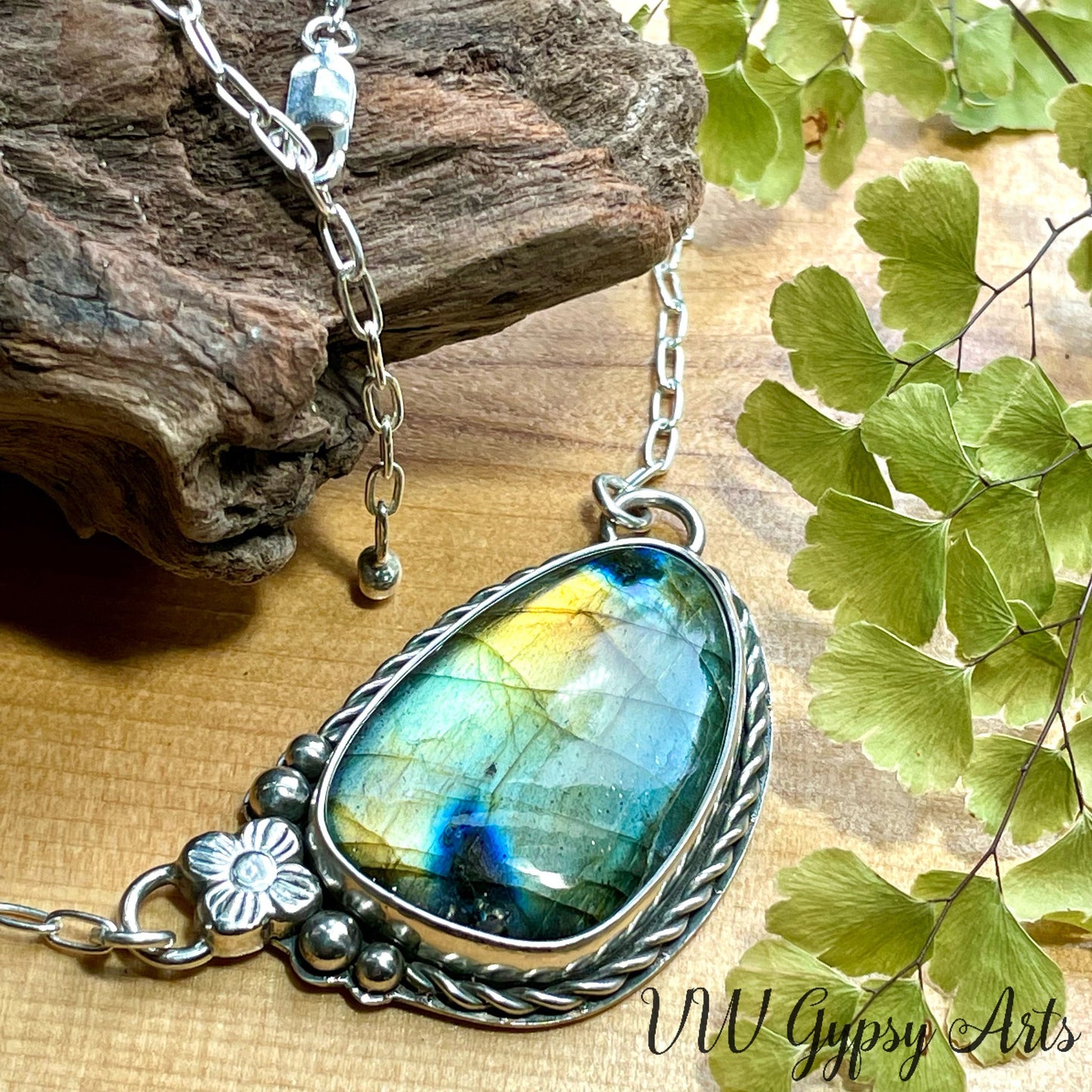 Labradorite Flower Sterling Silver Necklace Pendant