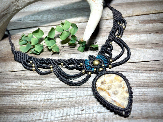 Fossilized Coral Brown Macrame Necklace