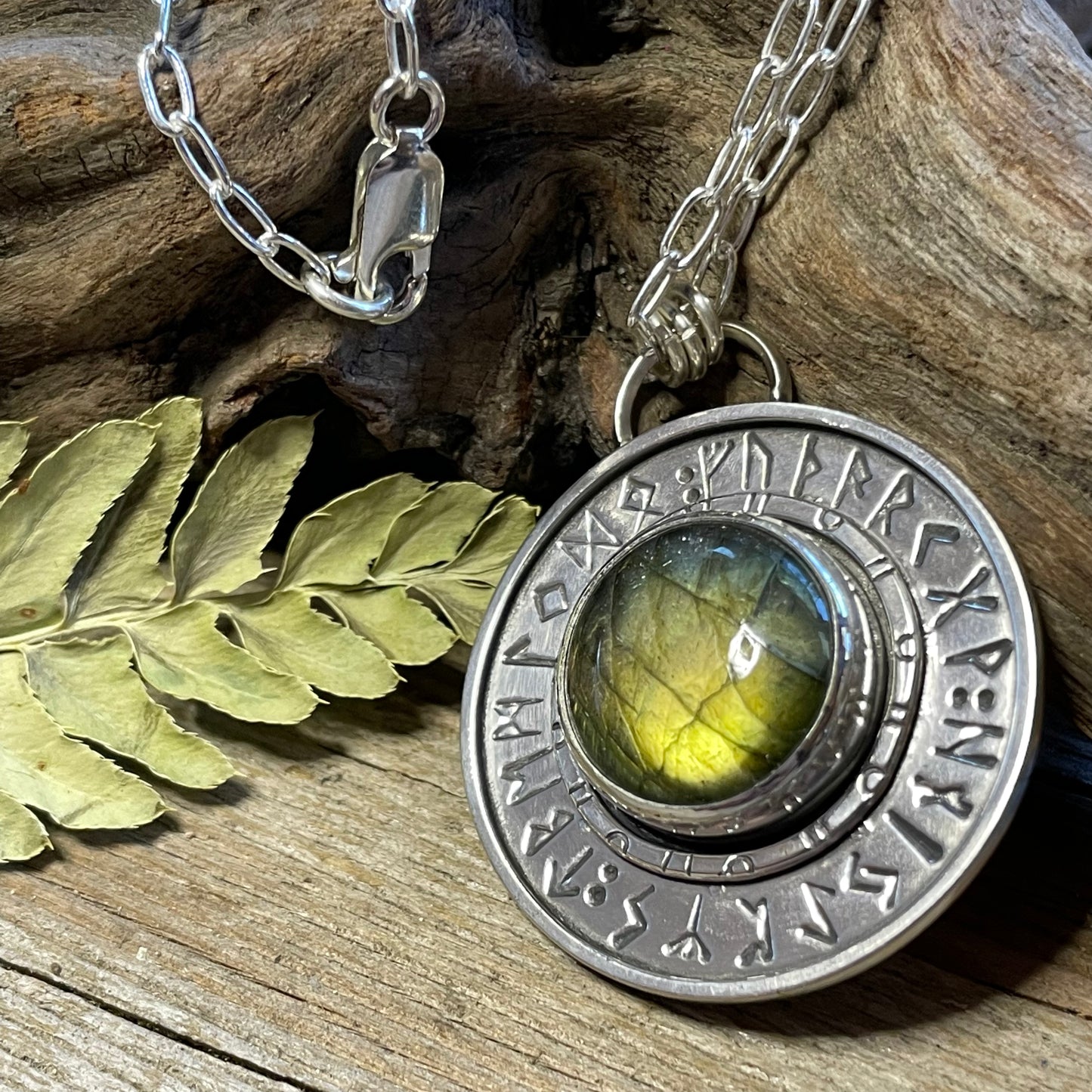 Rune Ring Stone Pendants