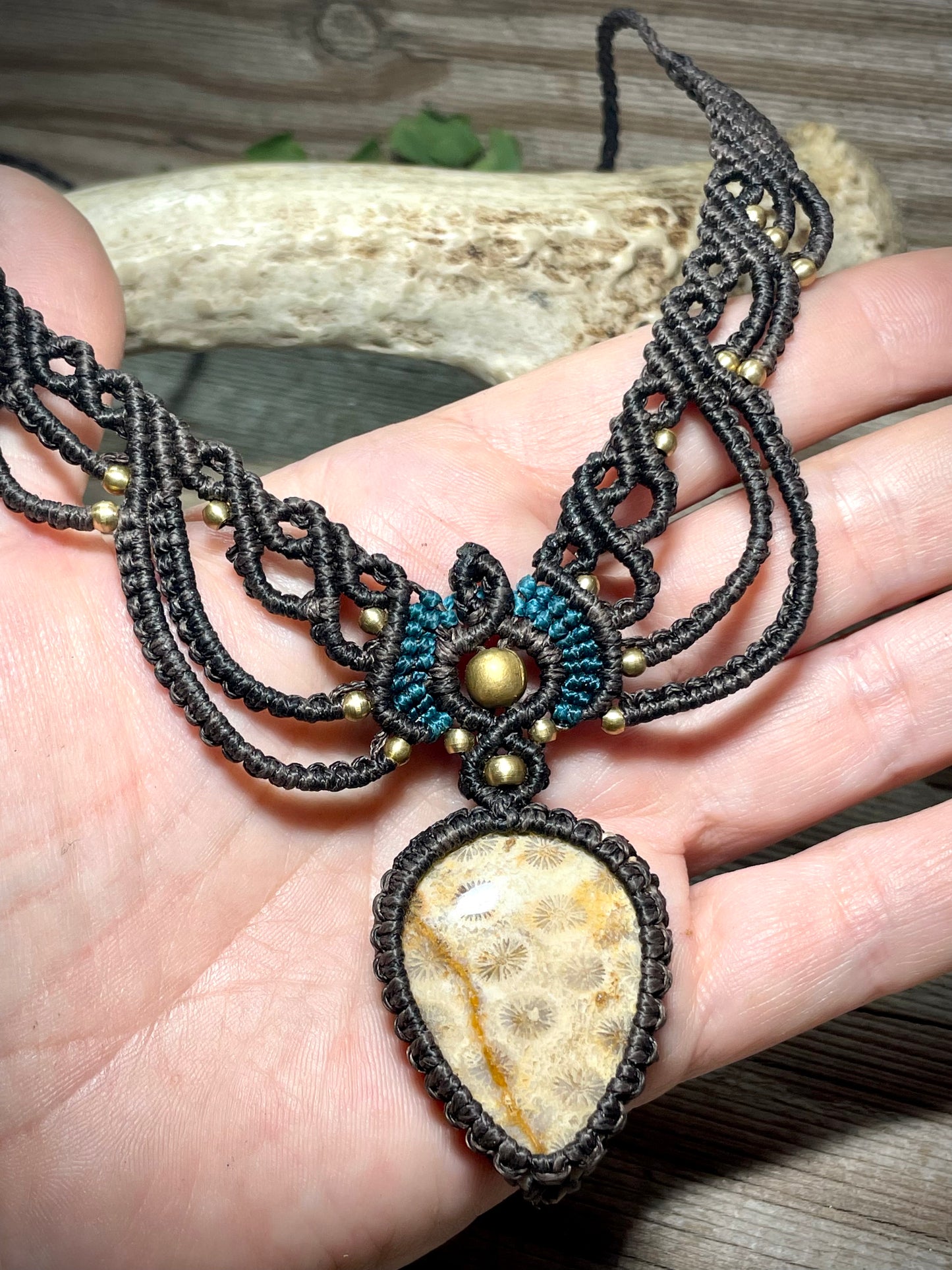 Fossilized Coral Brown Macrame Necklace