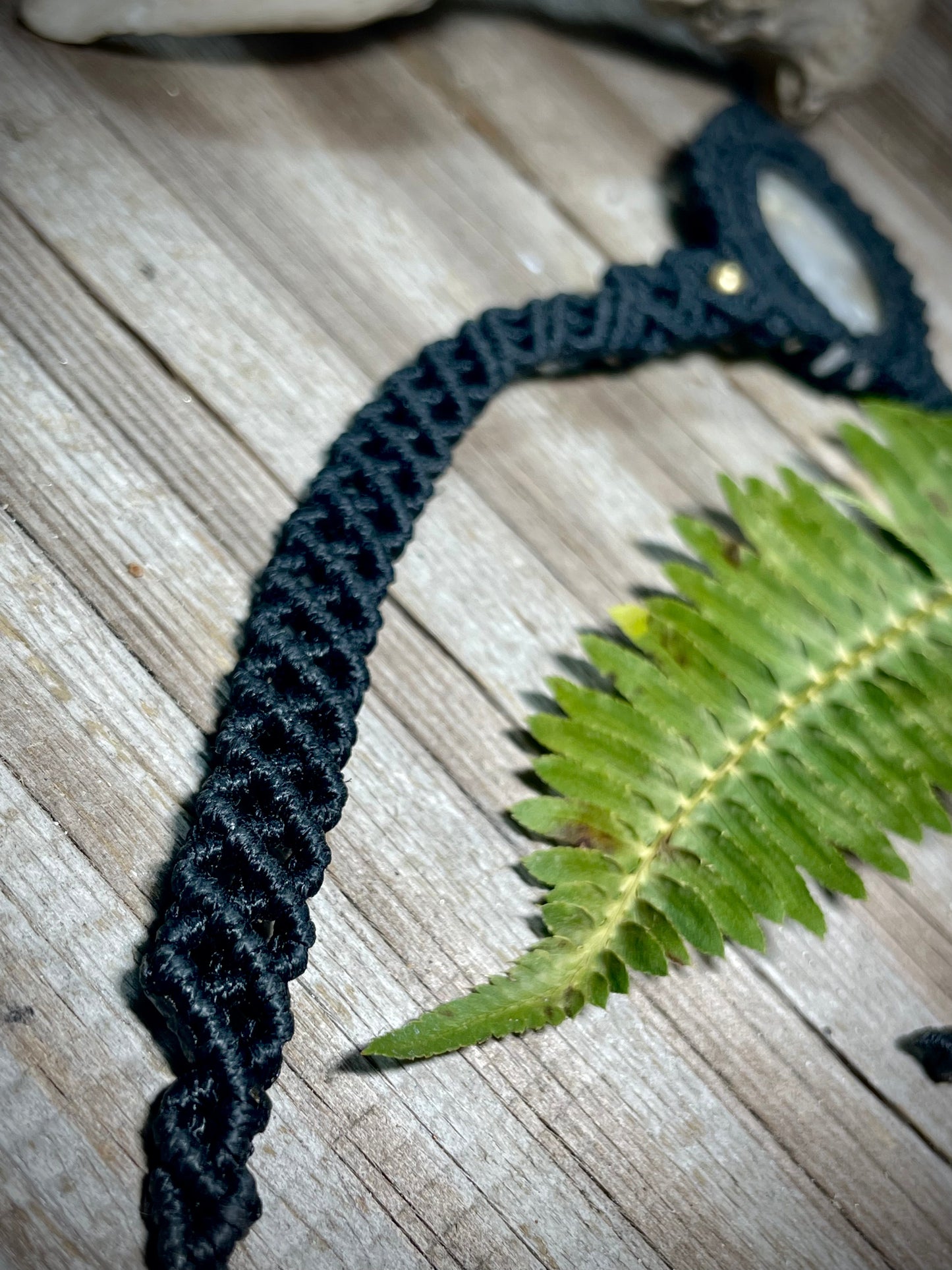 Dendritic Tiger Eye Macrame Necklace