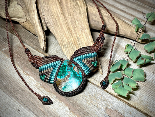 Chrysocolla Drop & Triangles Macrame Necklace
