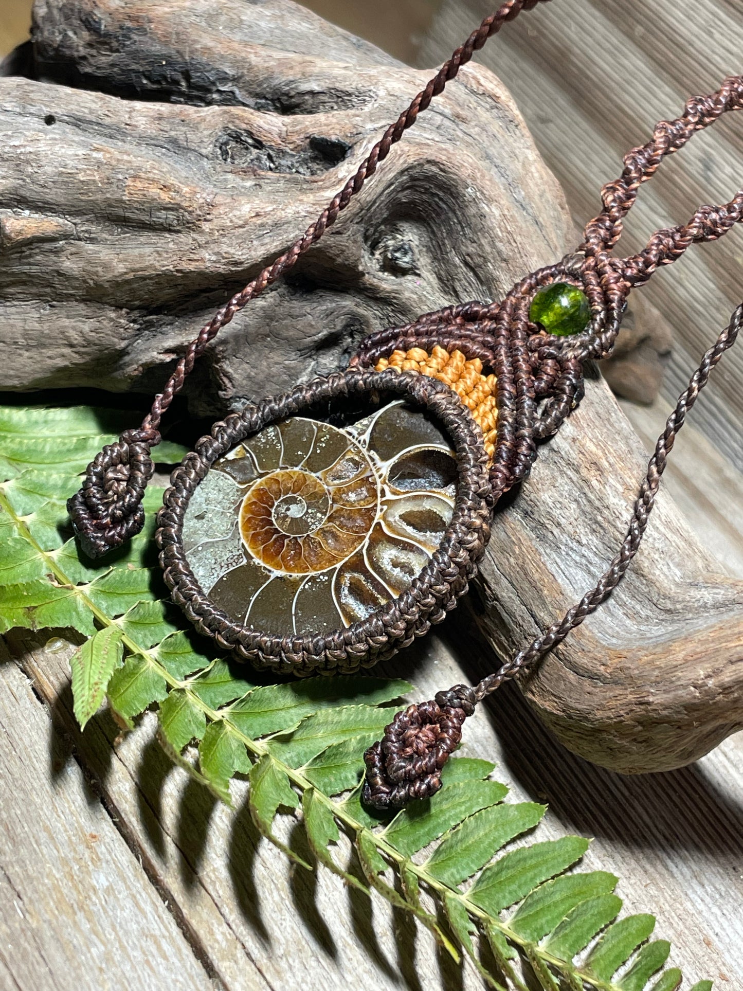 Ammonite & Peridot Brown Macrame Necklace