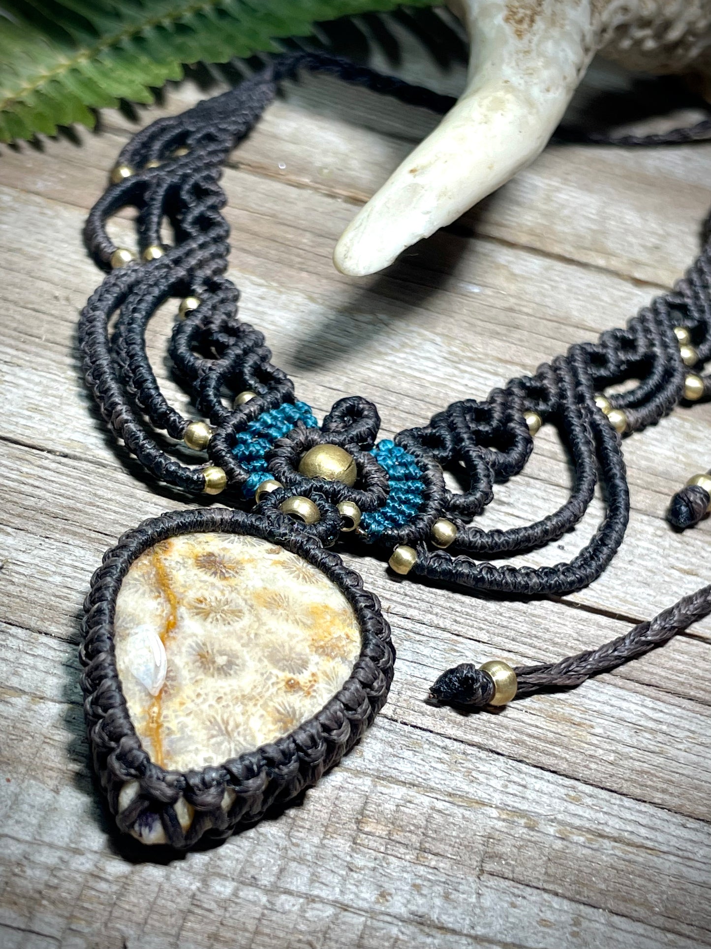 Fossilized Coral Brown Macrame Necklace