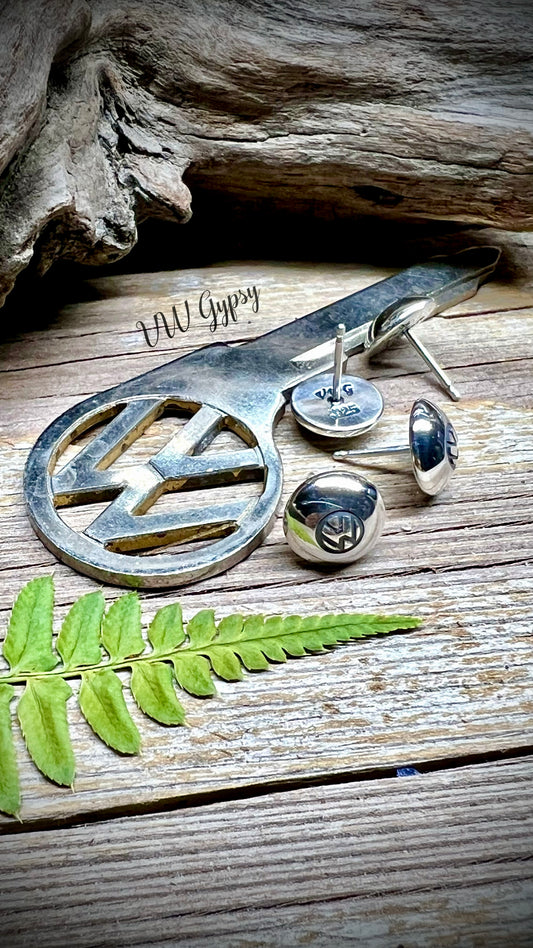 Hub Cap Stud earring in Sterling Silver