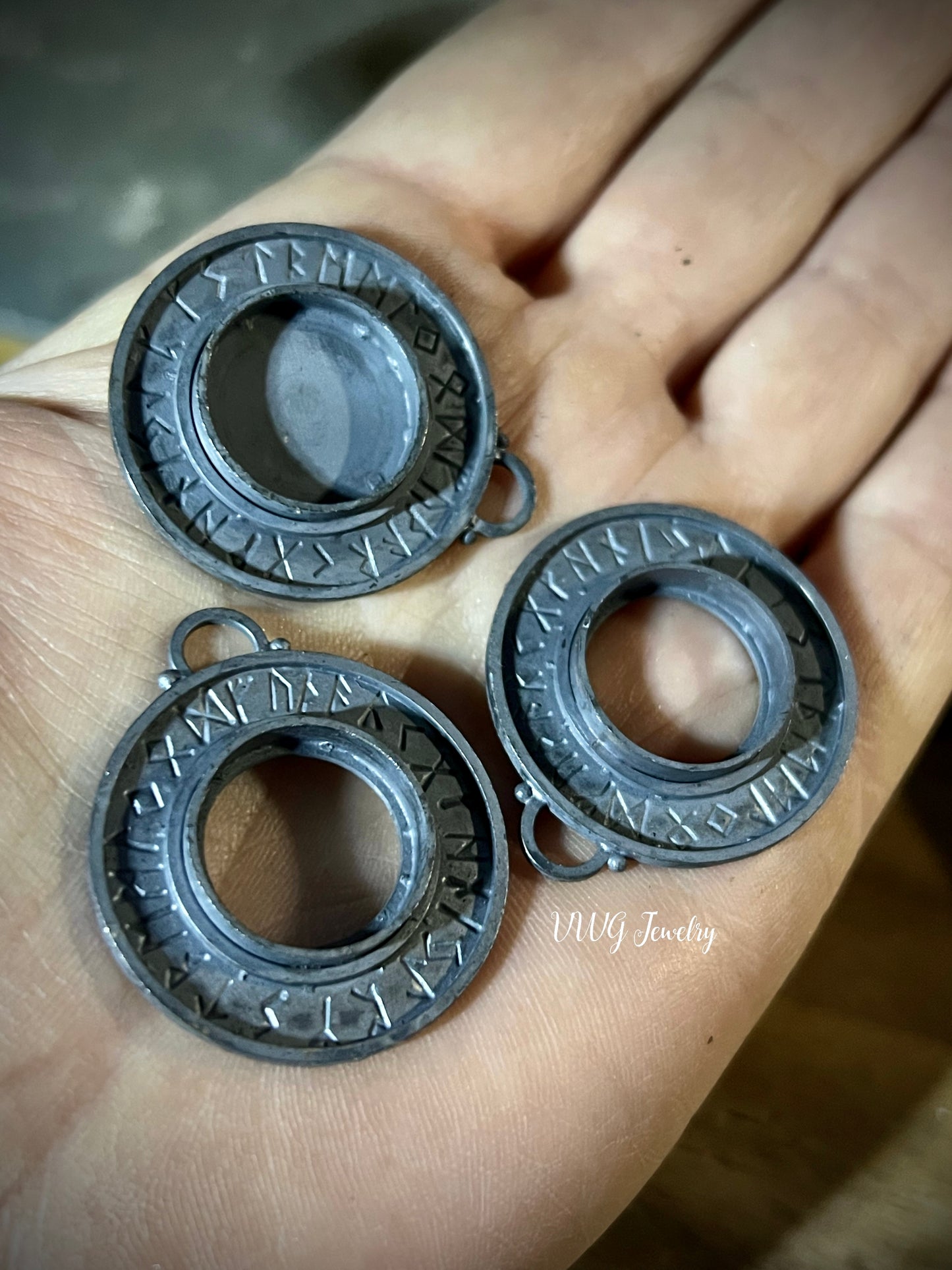 Rune Ring Stone Pendants