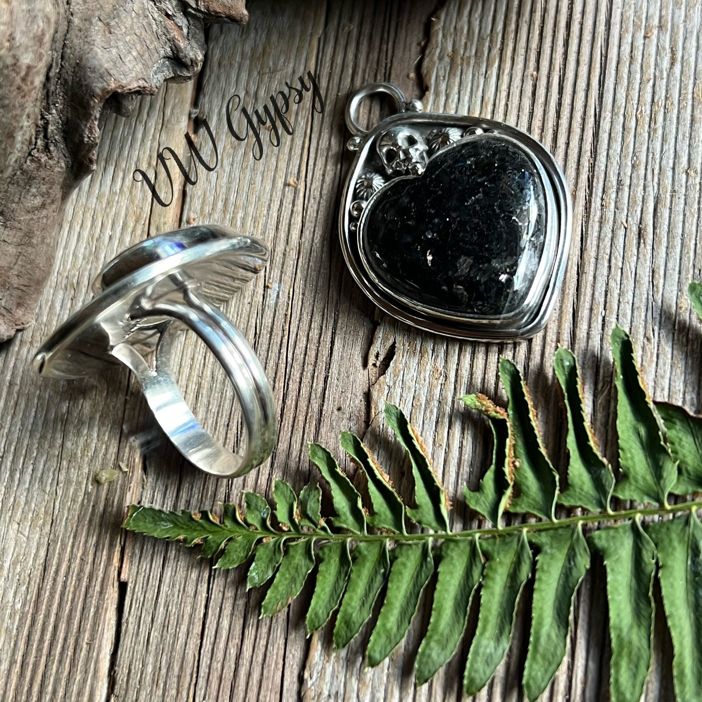 Nuummite Heart & Skull Sterling Ring