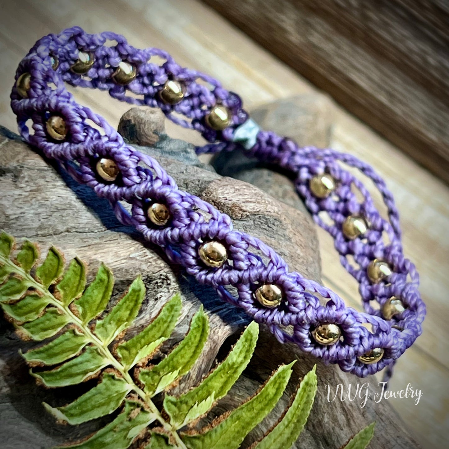 Brass & Lace sm Macrame Bracelet