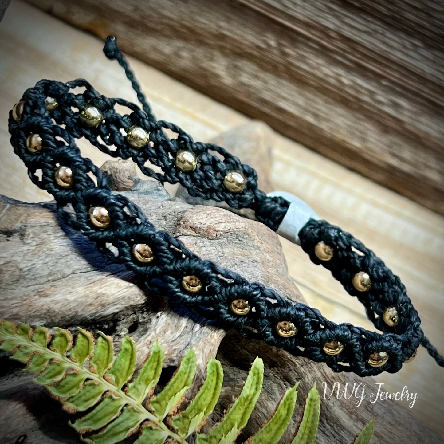 Brass & Lace sm Macrame Bracelet