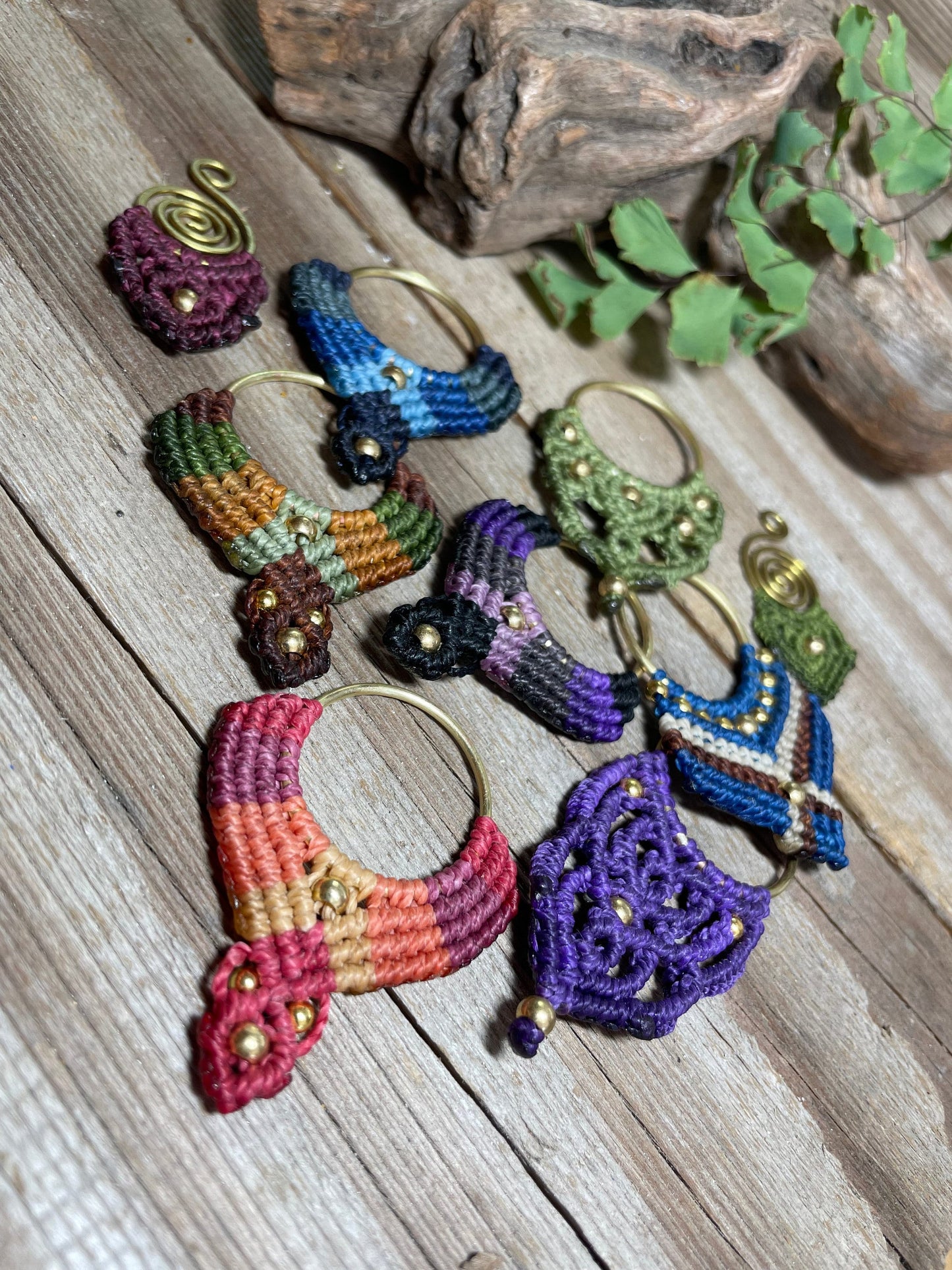 4 Color Macramé Earrings Hypo