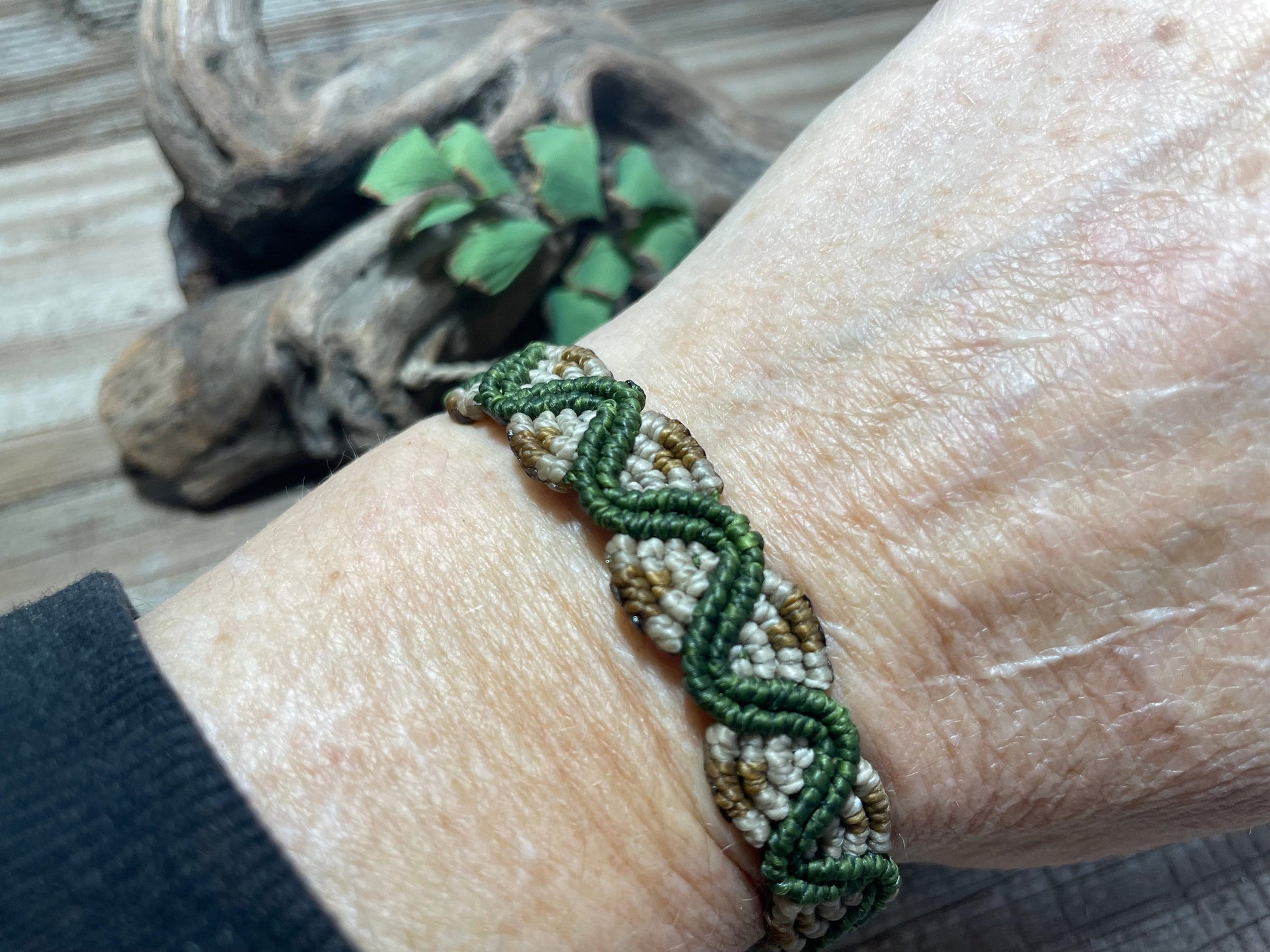 Good Vibes Macrame Bracelet