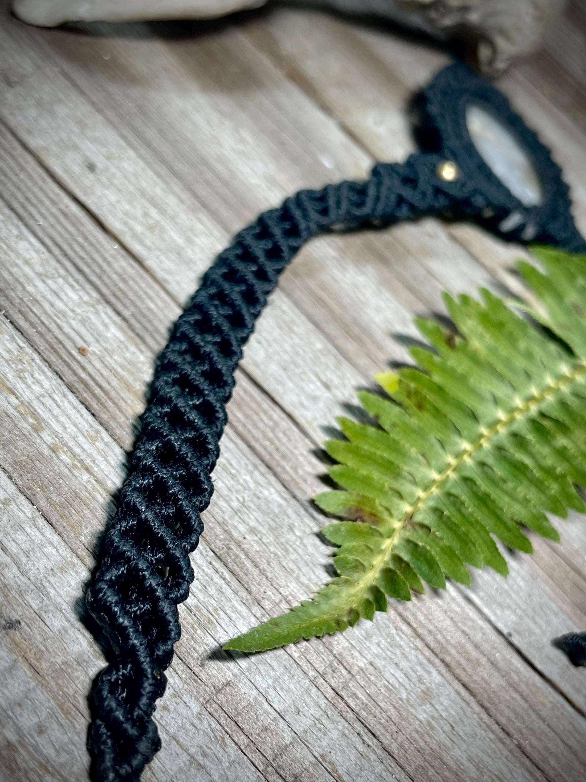 Dendritic Tiger Eye Macrame Necklace