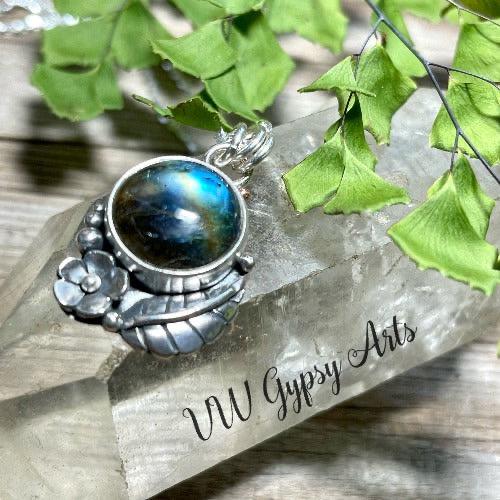Labradorite Sterling Silver Mini Floral Necklace Handmade 925 Bontanical Gemstone Pendant