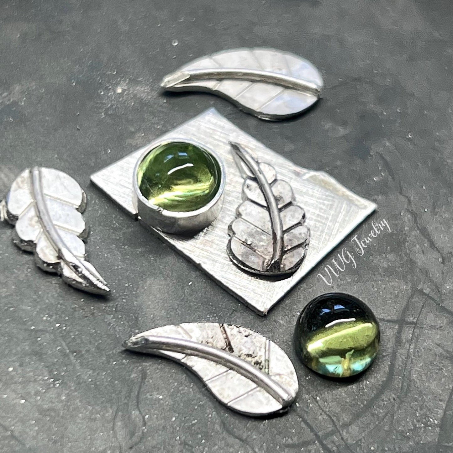 Peridot Leaf Sterling Silver Ring Size 7.5 Handmade 925 Silver Ring Natural Peridot August Birthstone Ring Artisan Nature Jewelry