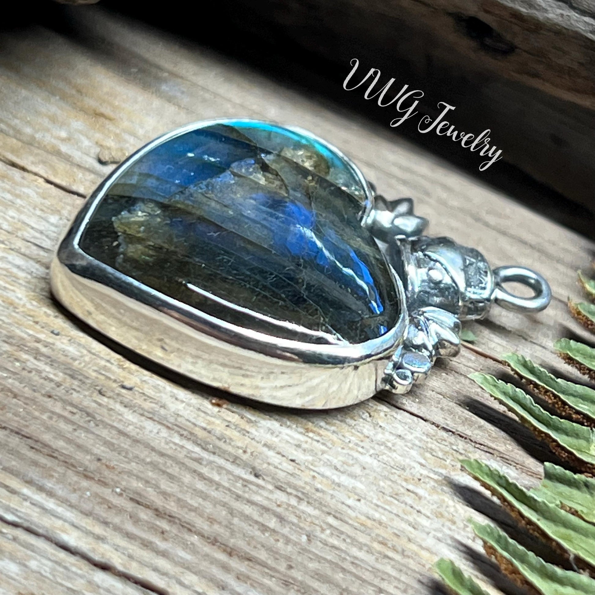 Labradorite Love Bus Heart Pendant Sterling Silver Handmade Necklace.