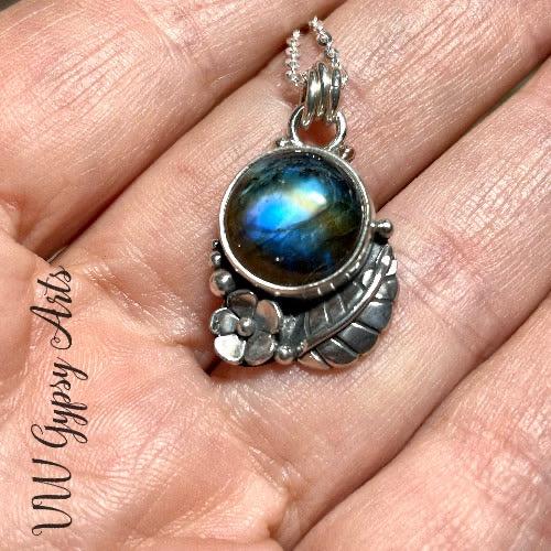 Labradorite Sterling Silver Mini Floral Necklace Handmade 925 Bontanical Gemstone Pendant