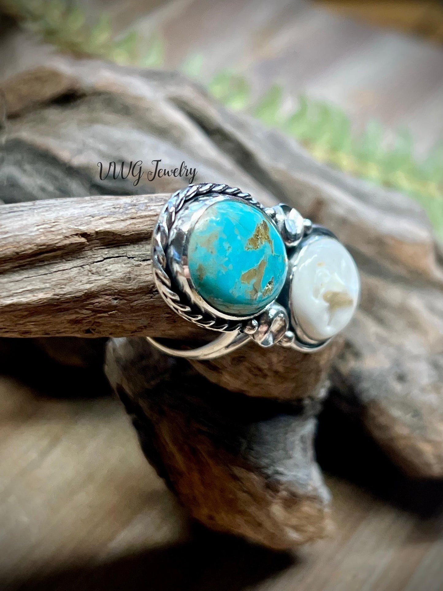 Moon & Kingman Turquoise Sterling Silver Ring Size 8 925 Hand Carved Bone Moon