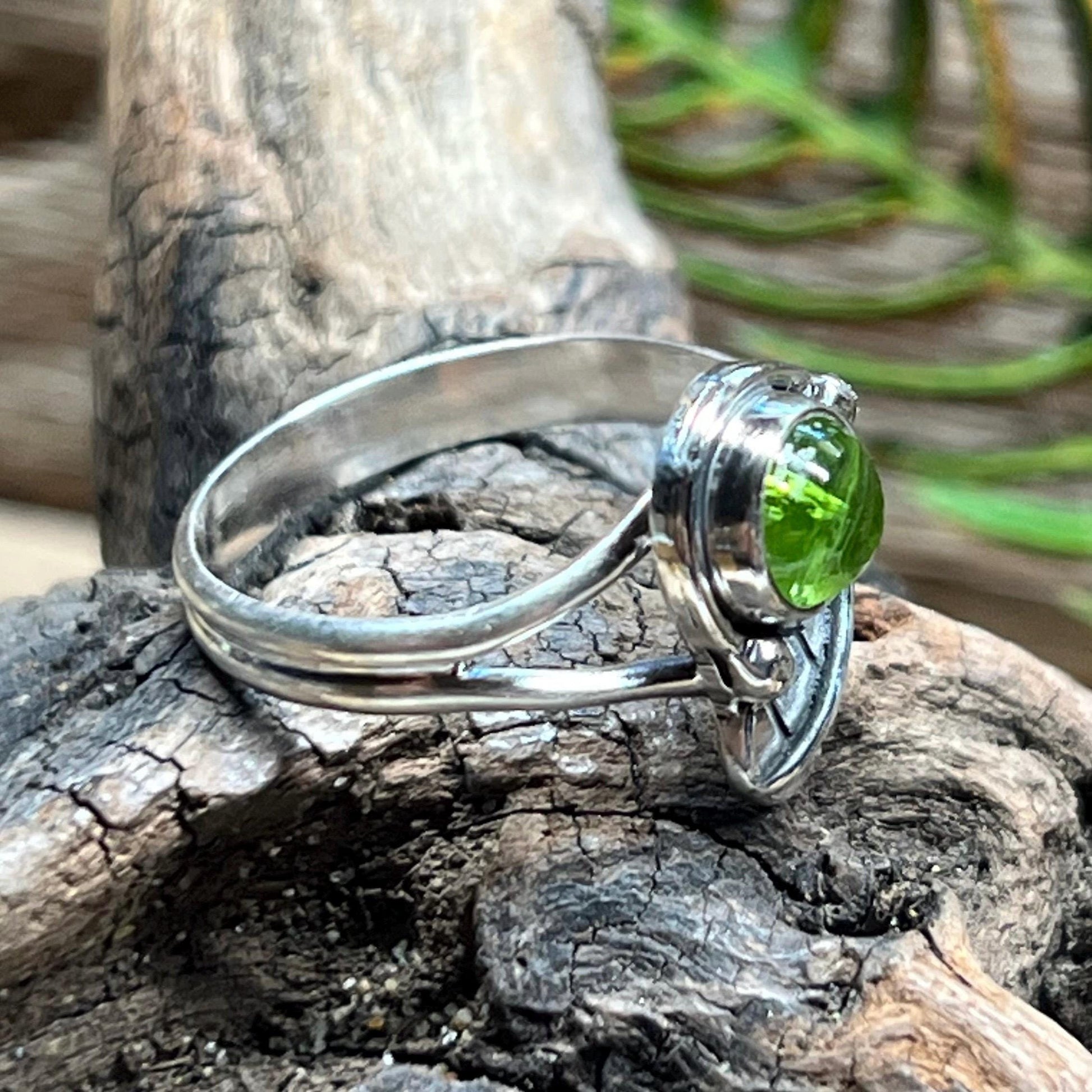 Peridot Leaf Sterling Silver Ring Size 7.5 Handmade 925 Silver Ring Natural Peridot August Birthstone Ring Artisan Nature Jewelry