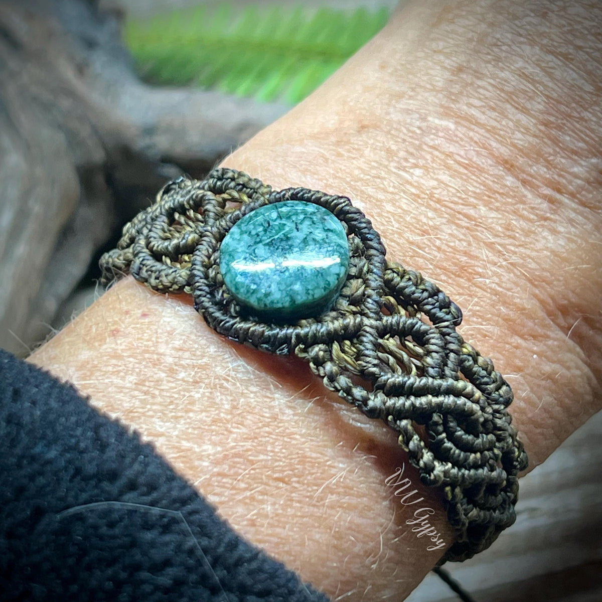 Guatemalan Jade Macrame Bracelet Handmade Jadeite Adjustable Boho