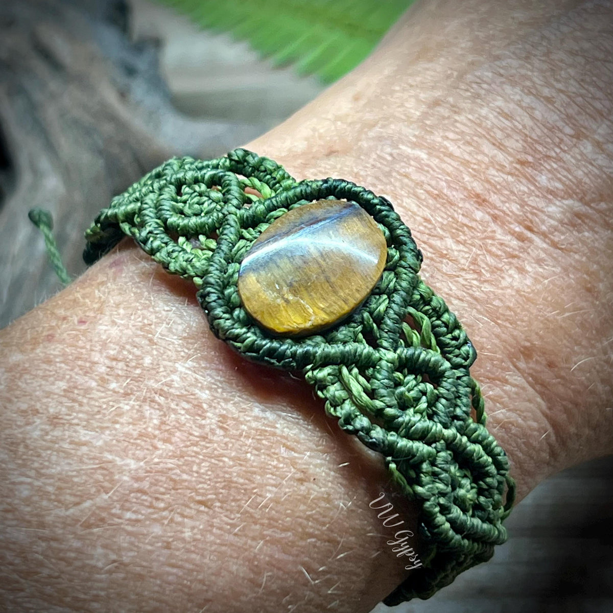 Guatemalan Jade Macrame Bracelet Handmade Jadeite Adjustable Boho
