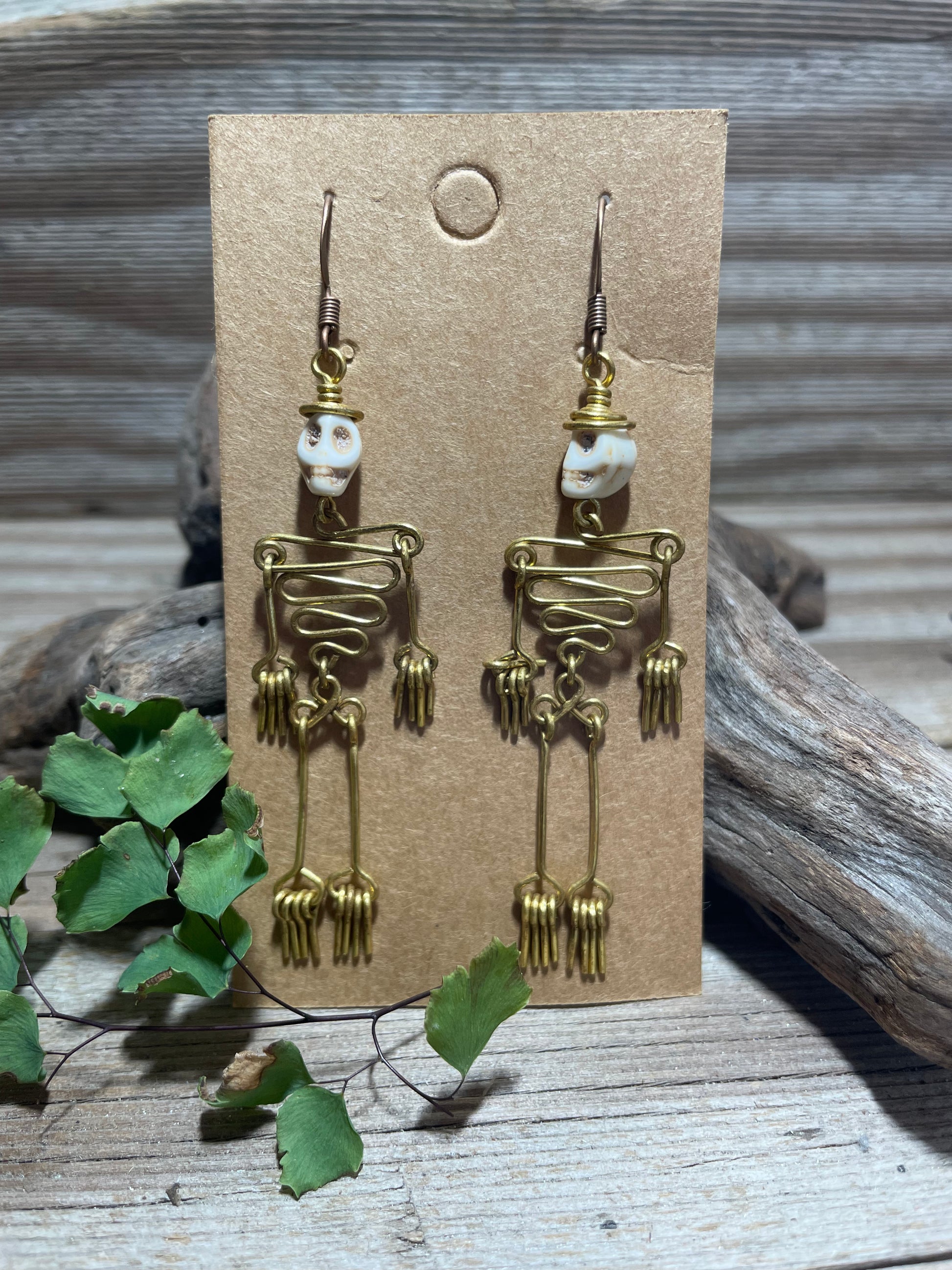 H&m skeleton earrings deals